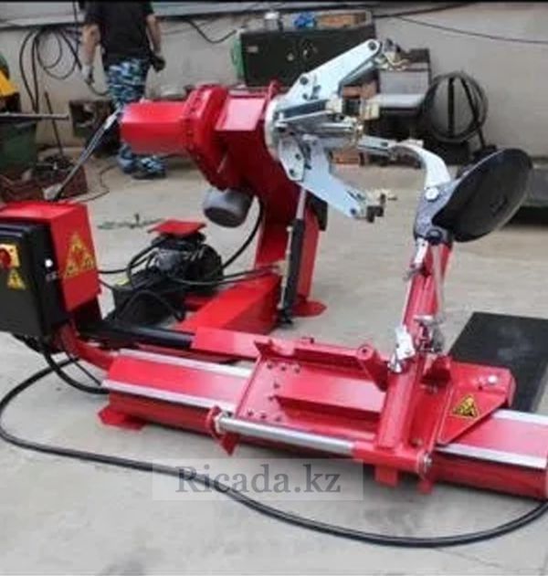 Шиномантаж станок грузовой